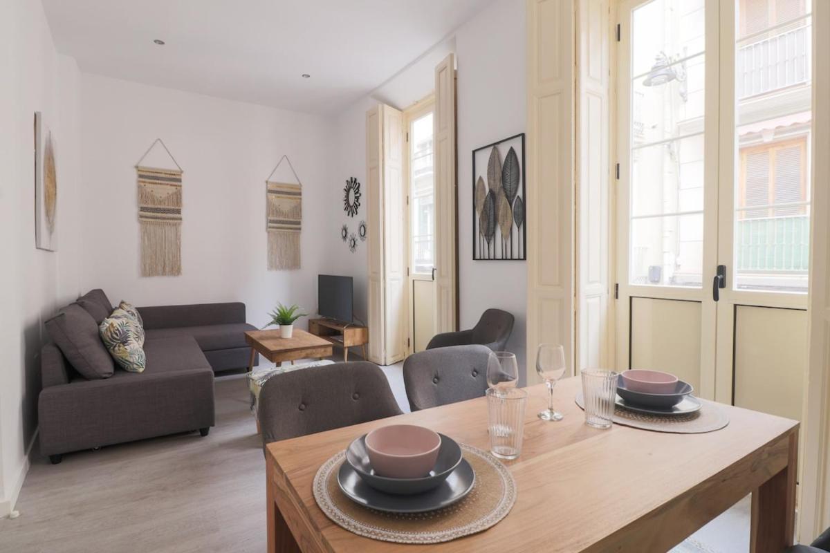 C93 - Trendy Two Bedrooms In Ollerias มาลากา ภายนอก รูปภาพ