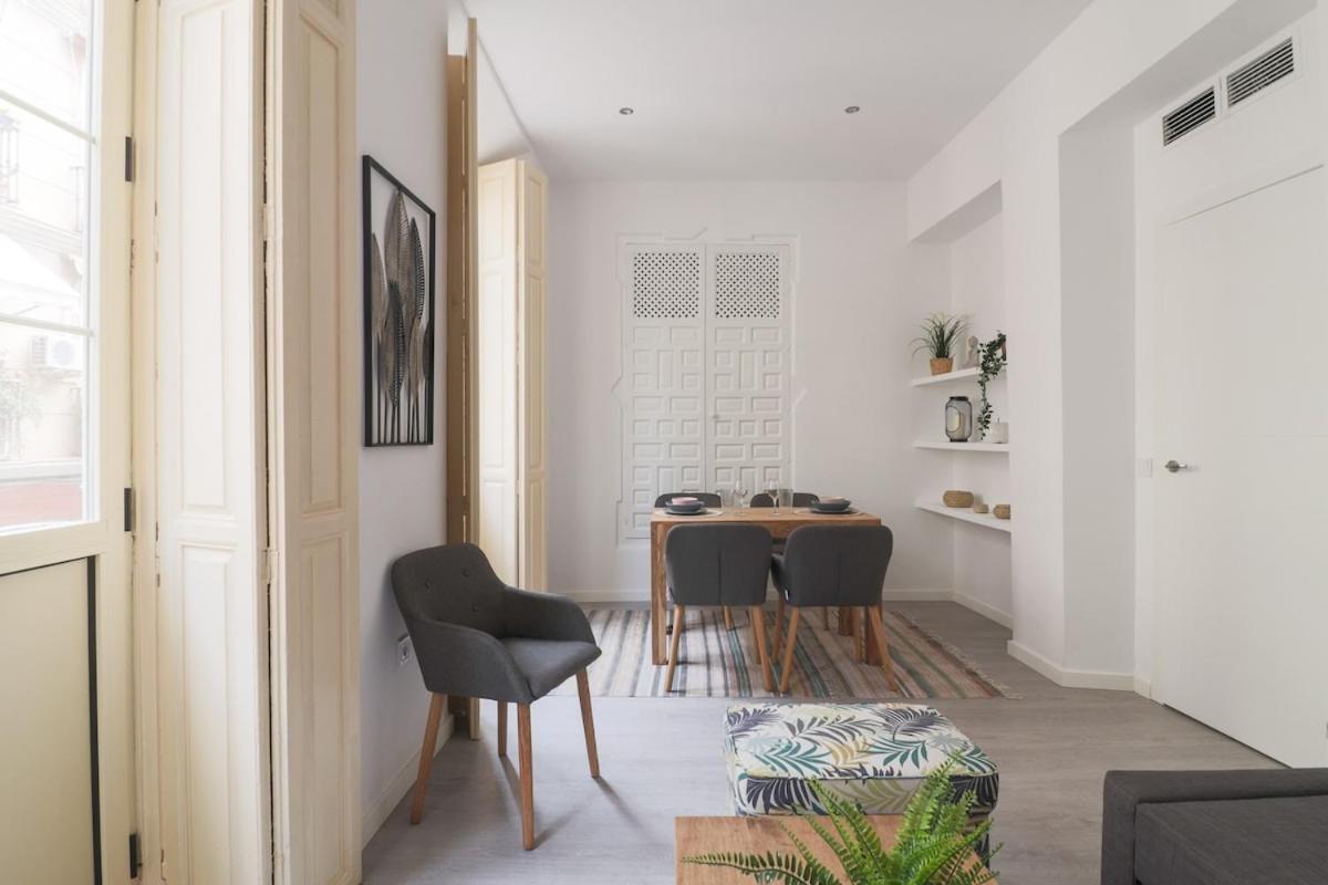 C93 - Trendy Two Bedrooms In Ollerias มาลากา ภายนอก รูปภาพ